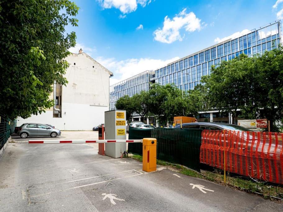 Vidra-Lak With Private Parking Leilighet Budapest Eksteriør bilde